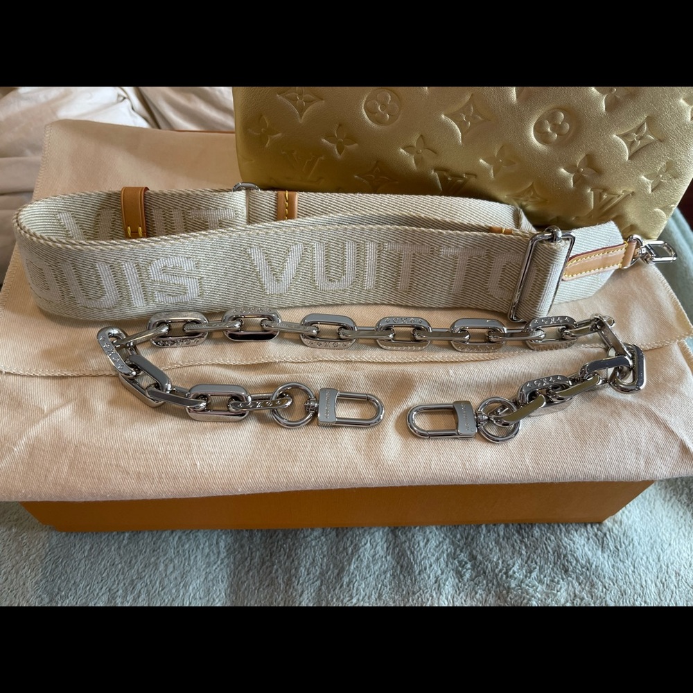 ✨Stunning Louis Vuitton Coussin PM✨ - Picture 2 of 12